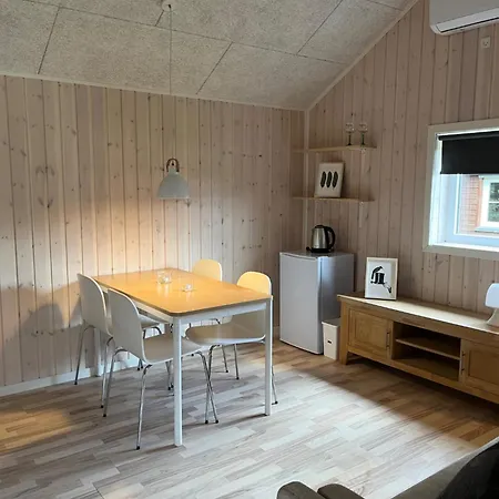 Holme A Camping & Cottages Hovborg Extérieur photo