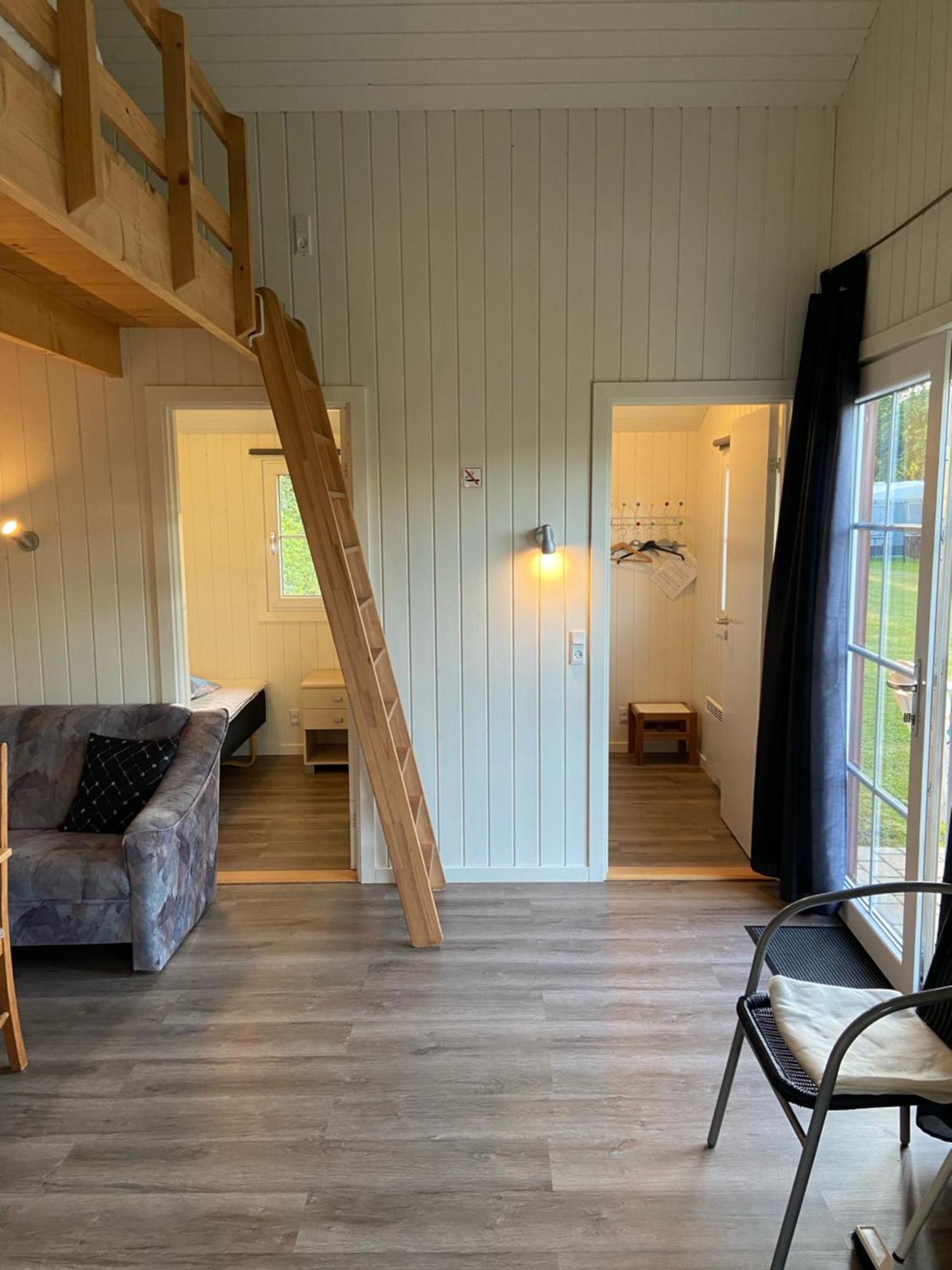 Holme A & * Hovborg